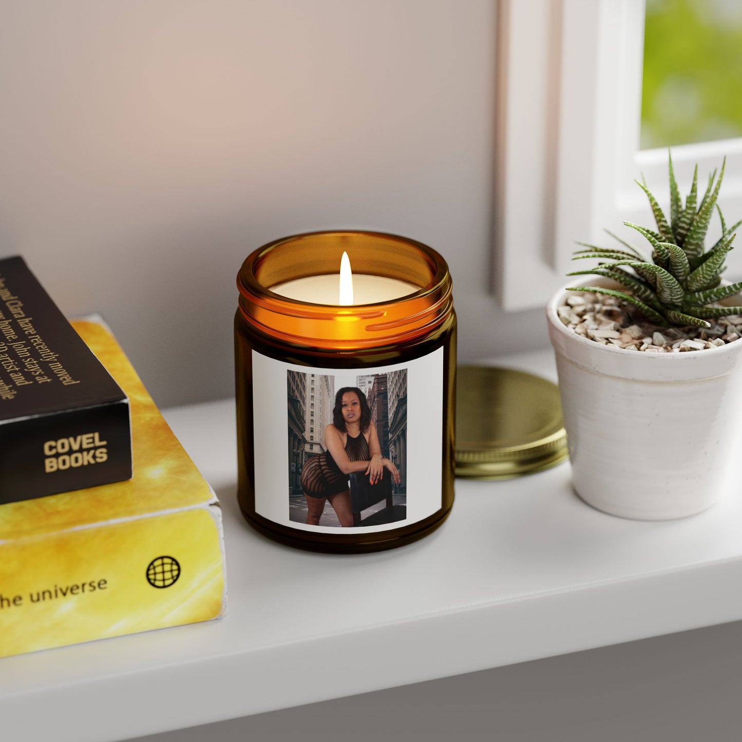 OiOi | Coconut Apricot Scented Candles