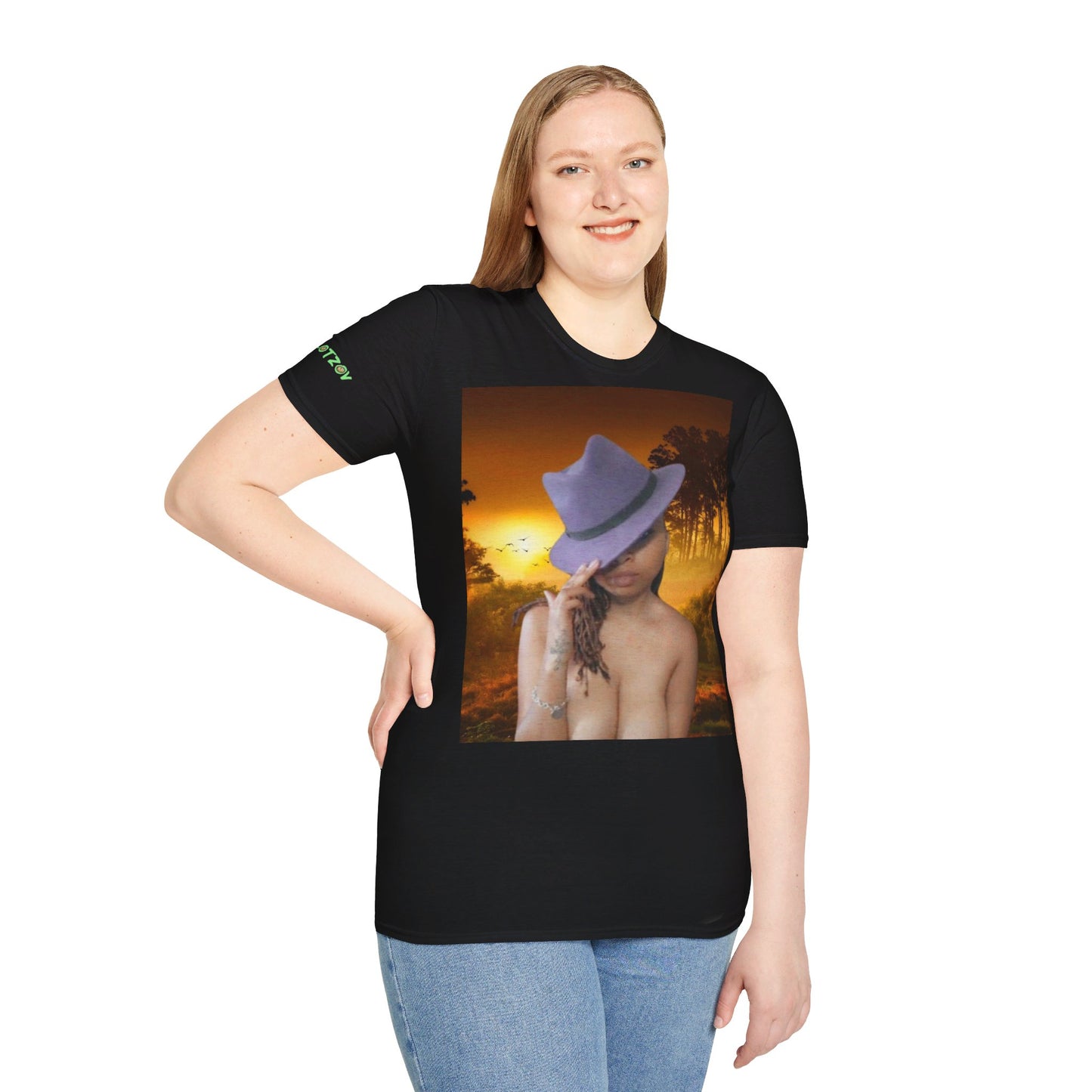 Hat in the Nude | Unisex T-Shirt