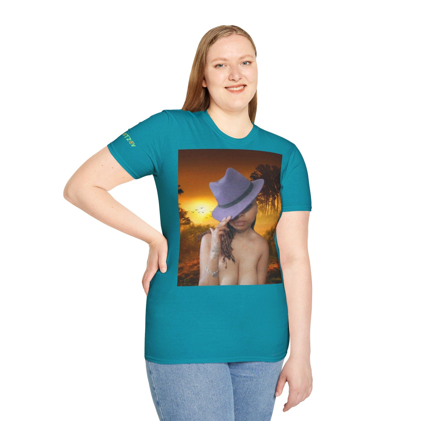 Hat in the Nude | Unisex T-Shirt