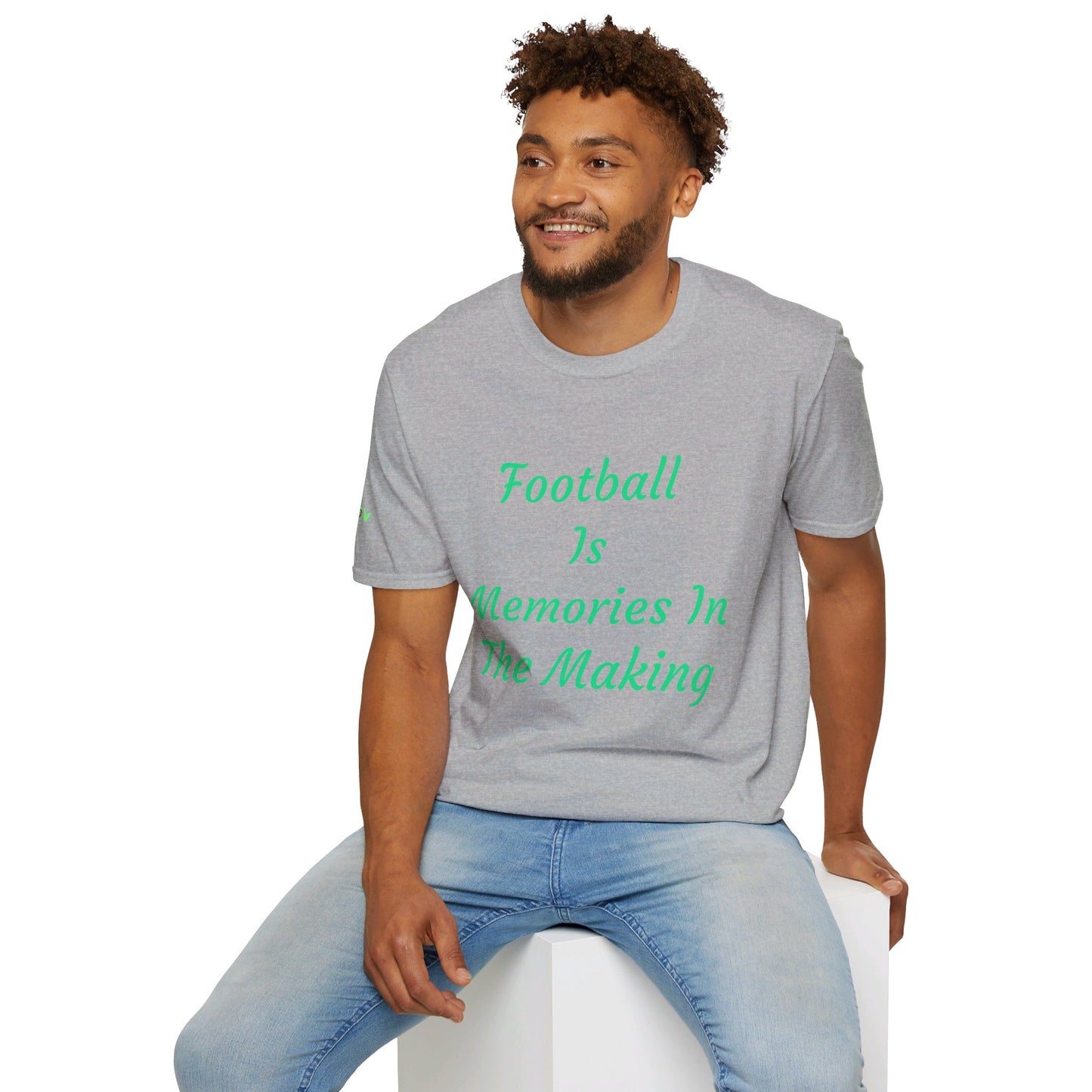 Football is memories in the making | Men's T-Shirt