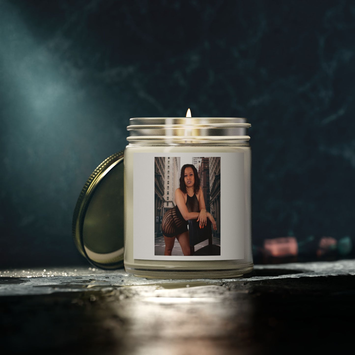 OiOi | Coconut Apricot Scented Candles